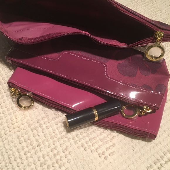 Estee Lauder bundle !! 💄 - Picture 3 of 4